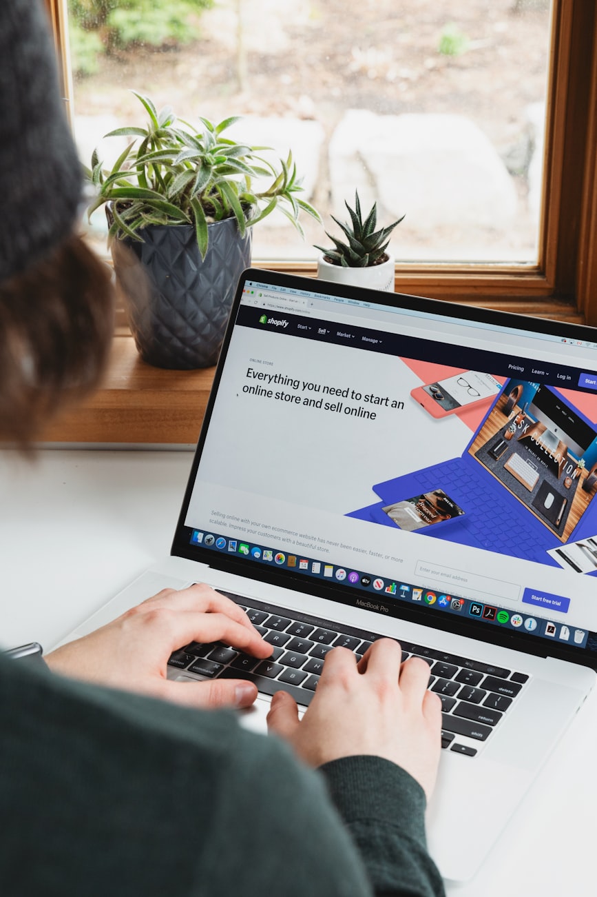 Triple-Lane SKU Vault: Passive Income With Digital Products — Information Arbitrage & Digital Products guide cover