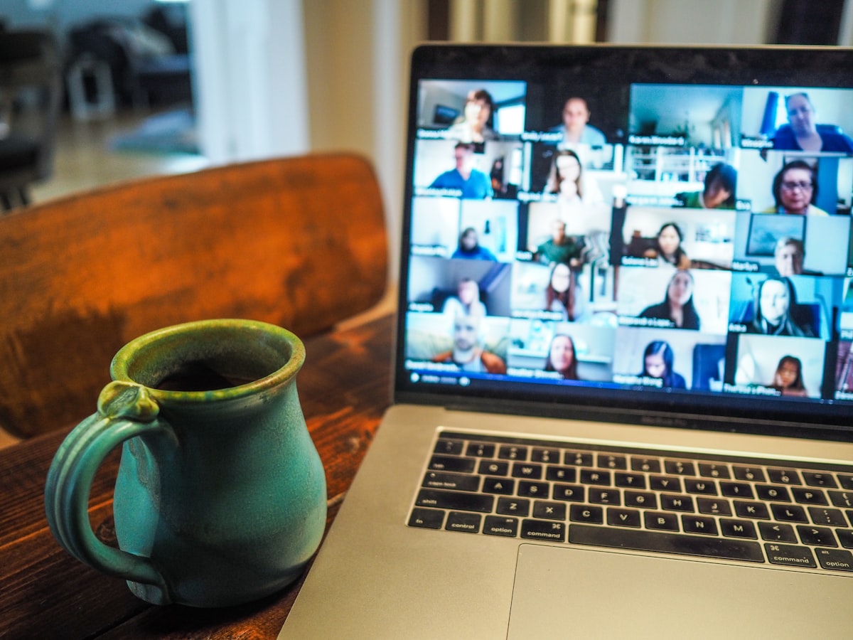 8 Zero-Barrier Side Hustles You Can Run From Home in 2025